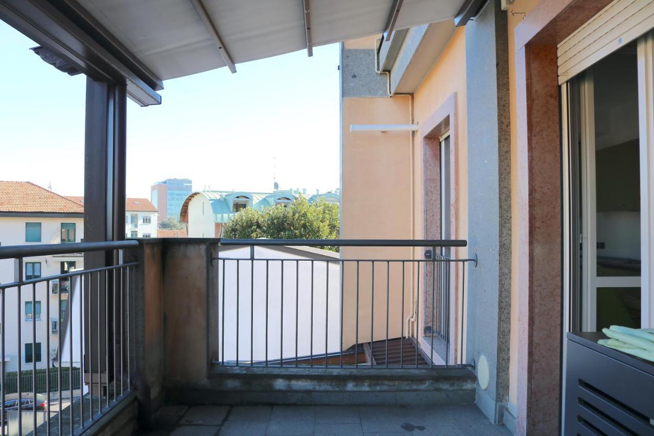 Happy Flat With Terrace Lejlighed Milano Eksteriør billede